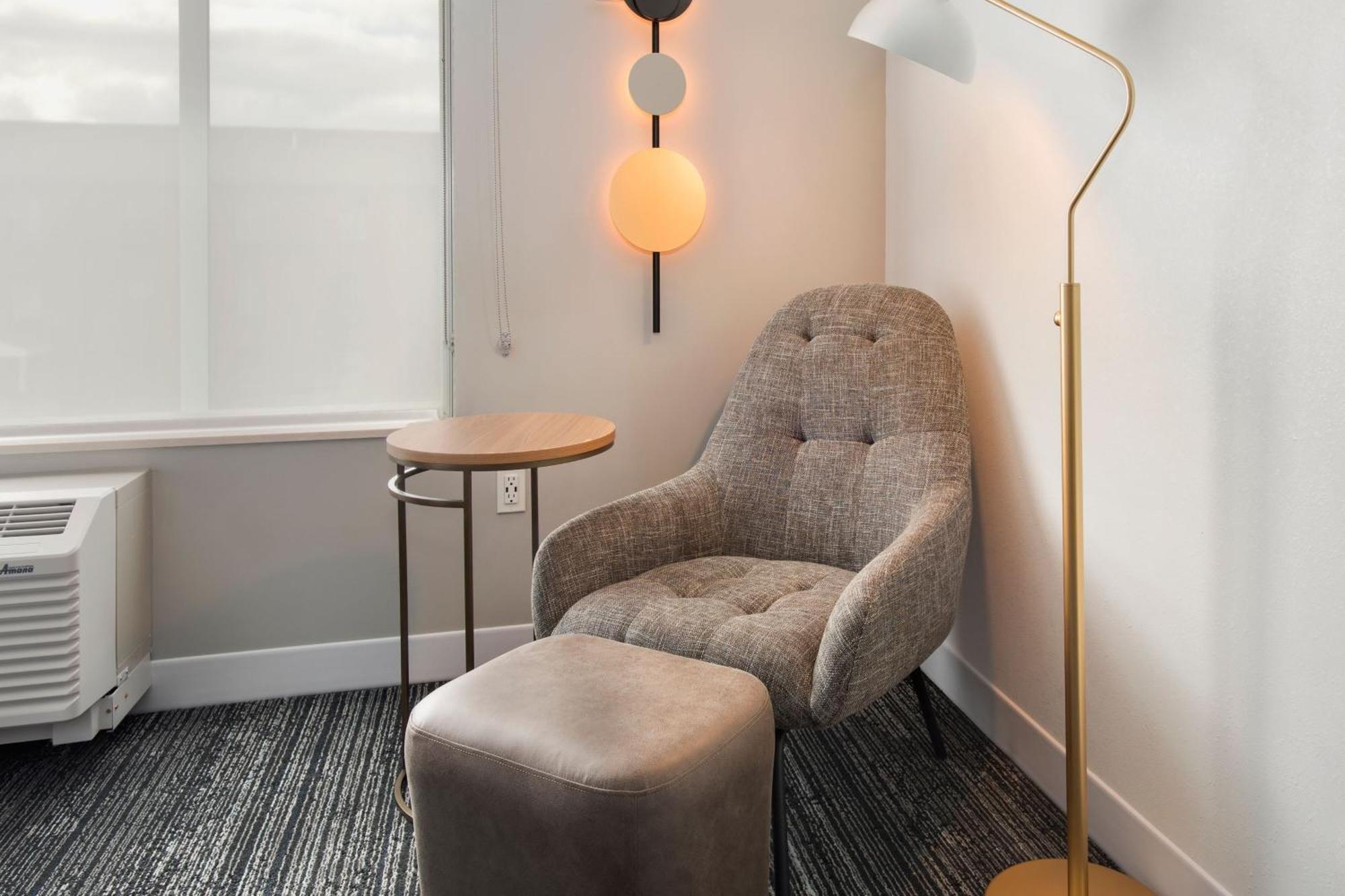 Towneplace Suites Portland Airport Me South Portland Kültér fotó