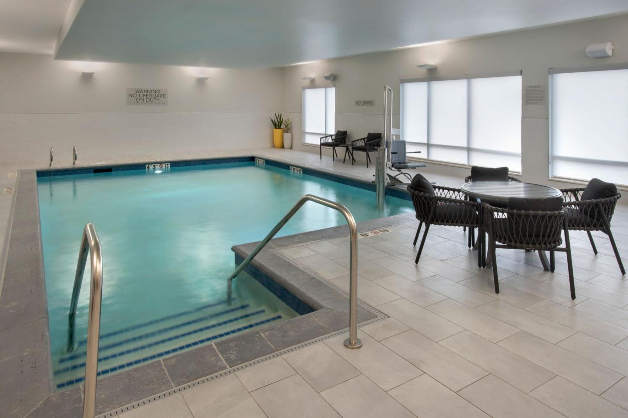 Towneplace Suites Portland Airport Me South Portland Kültér fotó
